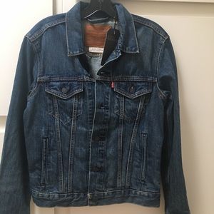 Levi’s Premium Denim Jacket - New - Small